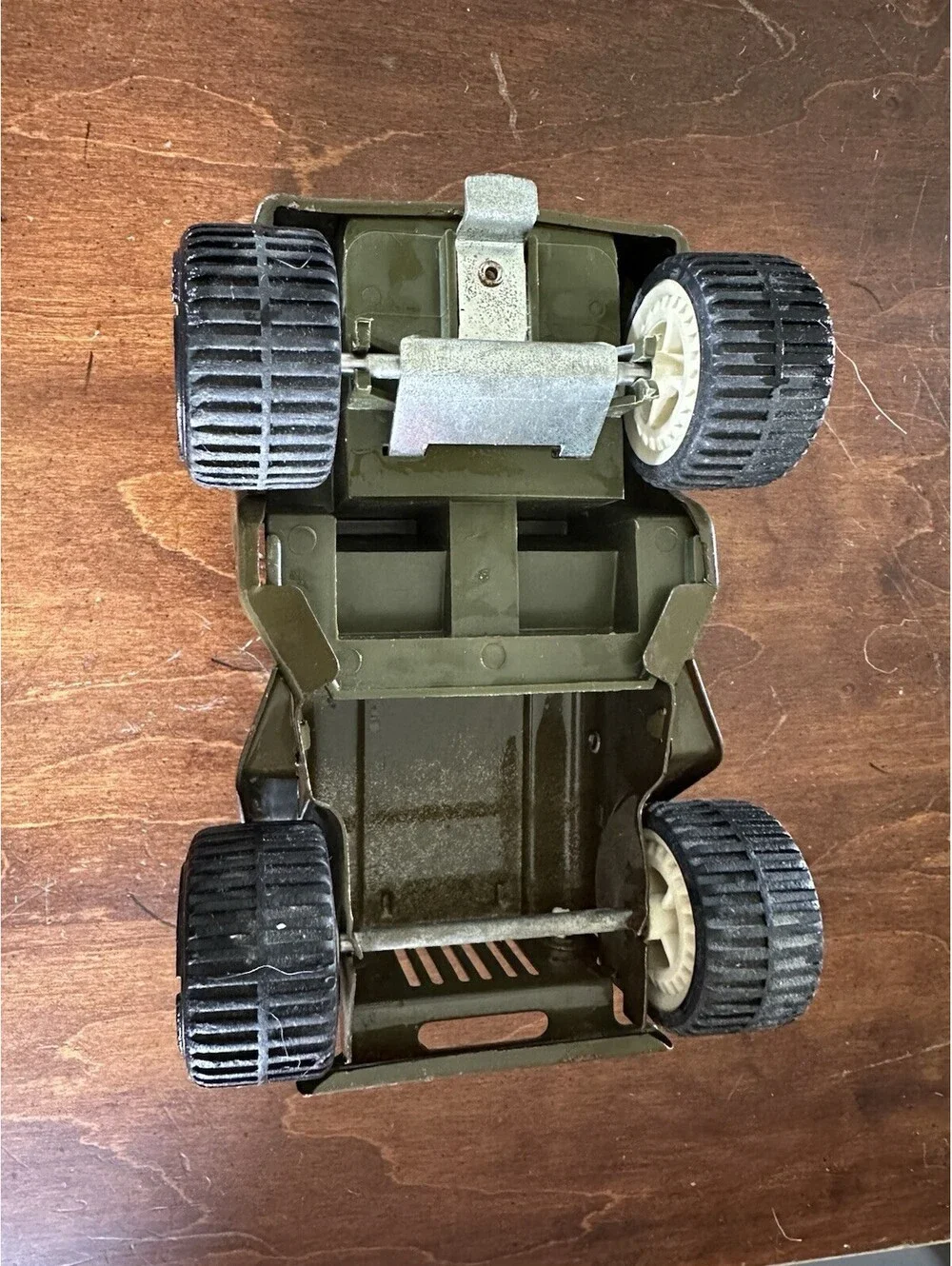 Vintage Tonka Pressed Steel Military Jeep Olive Green Toy Truck 9